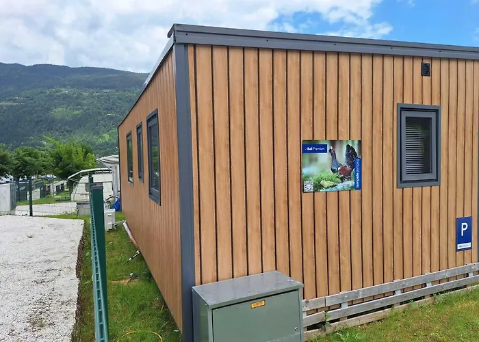 Premium Mobile Near Ossiach بيت للعطل